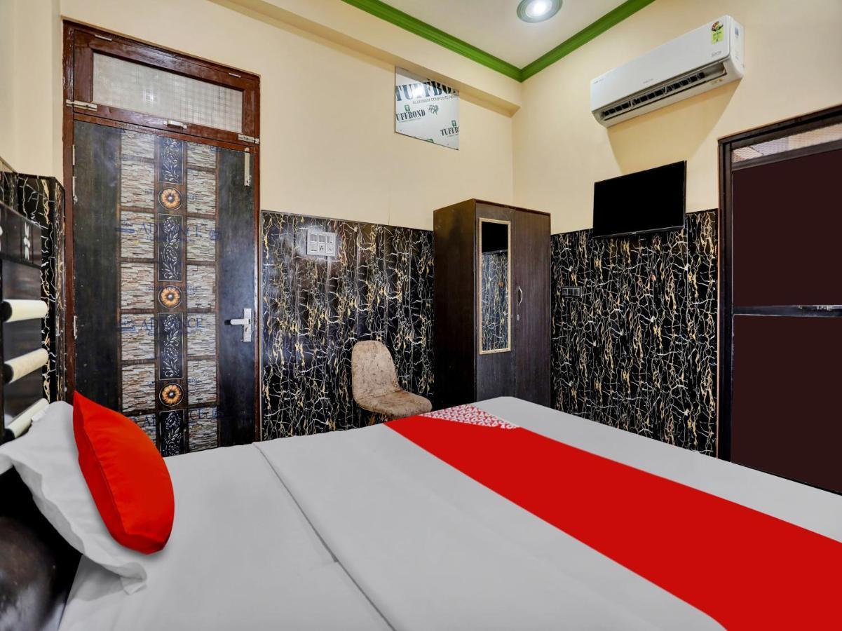 Chaya Hotel And Banquet Hall Kānpur Eksteriør bilde