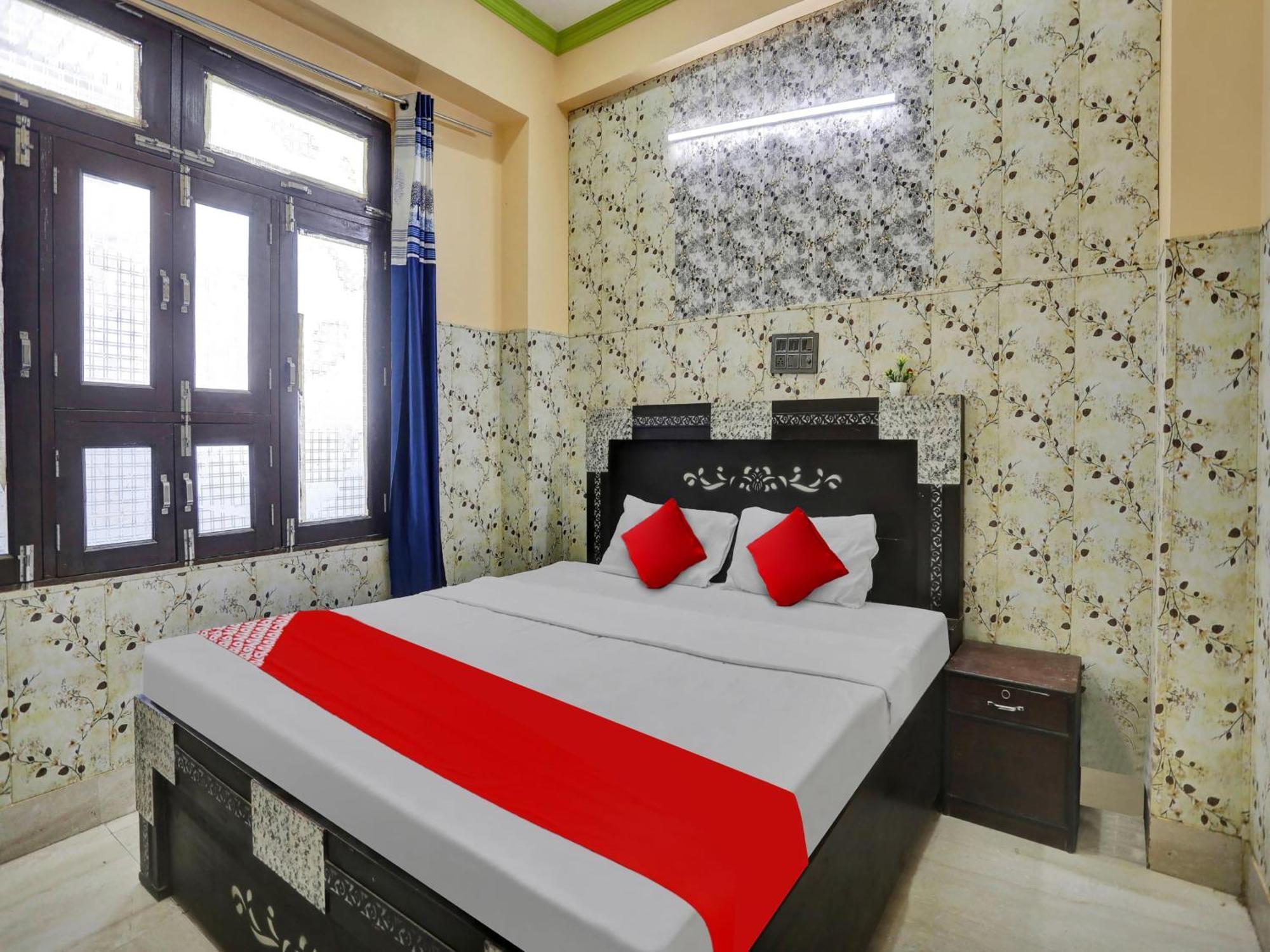 Chaya Hotel And Banquet Hall Kānpur Eksteriør bilde